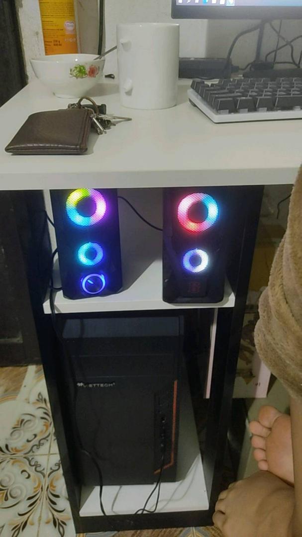 Loa Máy Tính ROBOT RS200 - Đèn LED RGB Đổi Màu, Âm Thanh Mạnh Mẽ, Công Suất 6W, Thiết Kế Gaming, Trải Nghiệm Âm Thanh Cao Cấp