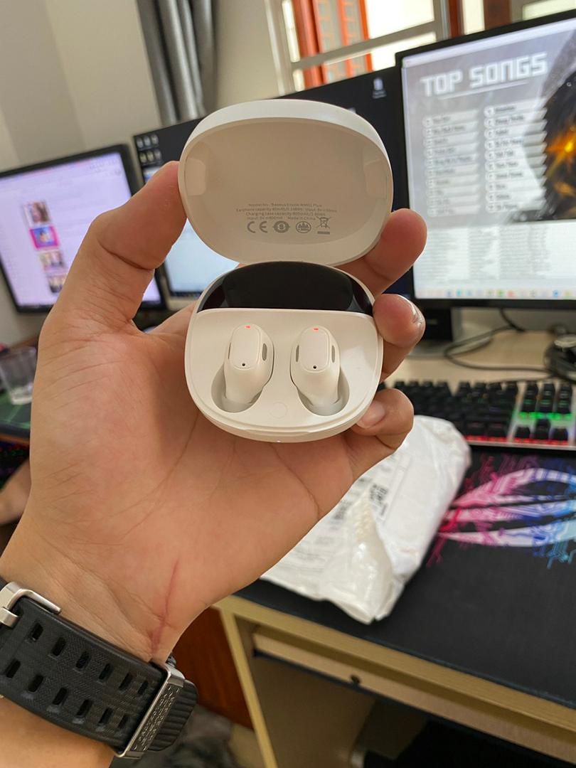 Tai Nghe Bluetooth 5.0 Baseus Wm01 Plus TWS Chống Nước - Âm Thanh Cao Cấp, Màn Hình LED Thông Minh, Thiết Kế Hiện Đại