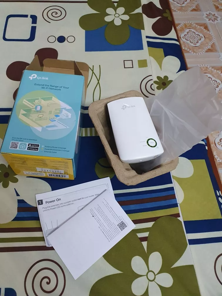 Bộ mở rộng sóng Wi-Fi TP-Link TL-WA854RE - Tốc độ 300Mbps, Tăng cường tín hiệu và giảm nhiễu Wi-Fi cho nhà và văn phòng