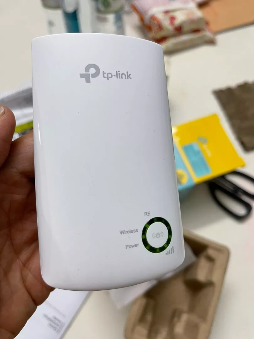 Bộ mở rộng sóng Wi-Fi TP-Link TL-WA854RE - Tốc độ 300Mbps, Tăng cường tín hiệu và giảm nhiễu Wi-Fi cho nhà và văn phòng