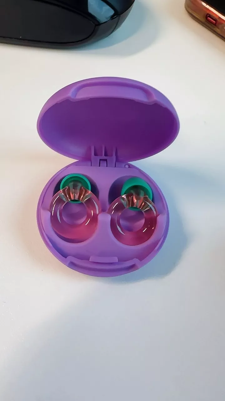 Nút Bịt Tai Giảm Tiếng Ồn Cho Trẻ Loop Earplugs Engage Kids - An Toàn, Tiện Lợi, Dành Cho Trẻ Từ 6 Tuổi Trở Lên, Giảm Tiếng Ồn Tới 16dB