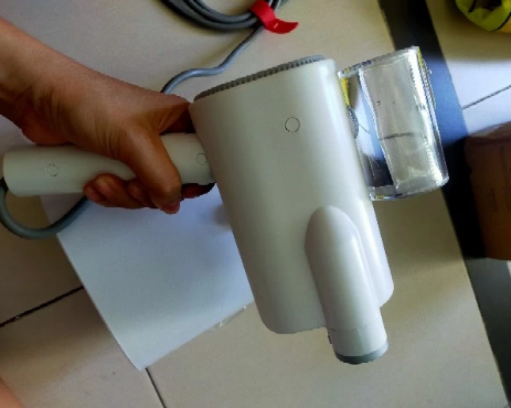 Bàn là hơi nước cầm tay Xiaomi Deerma HS006 - Thiết kế gọn nhẹ, công suất 800W, dễ sử dụng và di chuyển, phù hợp cho mọi loại vải