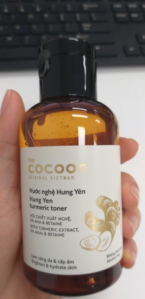 Nước Nghệ Hưng Yên Cocoon Toner 5% AHA - Giúp Sáng Mịn Da, Cấp Ẩm, Chăm Sóc Da Dịu Nhẹ, Phù Hợp Với Mọi Loại Da 140ml