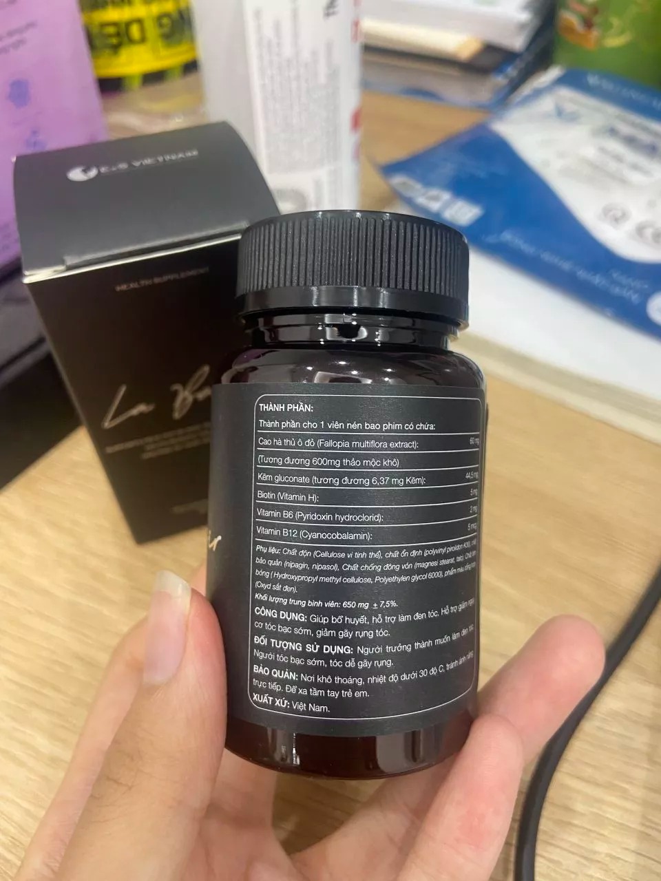 Viên Uống Hỗ Trợ Trẻ Hóa Tóc La Bonsoir - Giải Pháp Cải Thiện Rụng Tóc, Tóc Mỏng, Đen Khỏe Từ Cao Hà Thủ Ô Đỏ