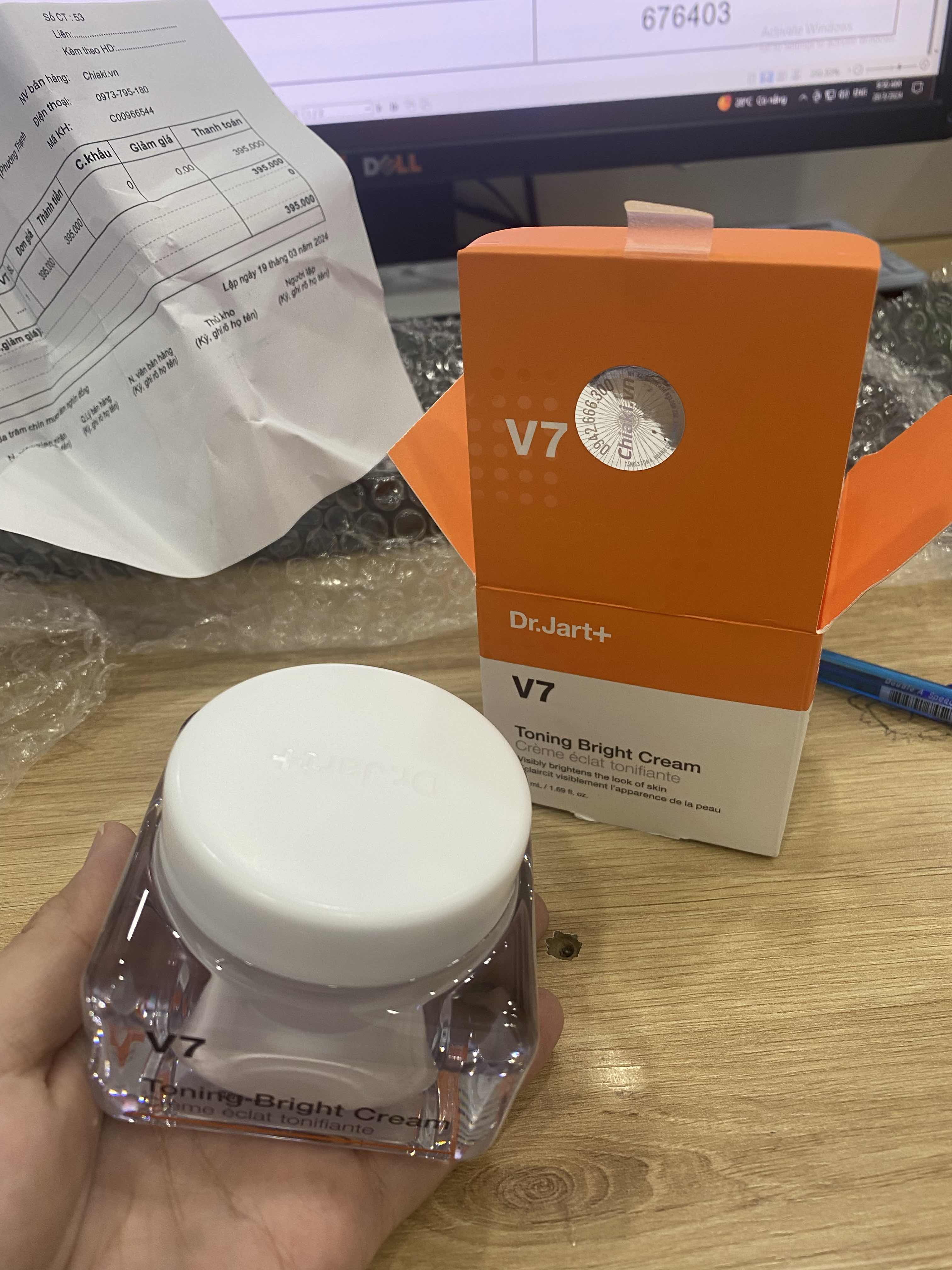 Kem Dưỡng Trắng Da V7 Toning Light Dr. Jart+ Hàn Quốc - 7 Vitamin Làm Sáng, Giảm Nám, Cấp Ẩm Cho Da Mượt Mà 50ml