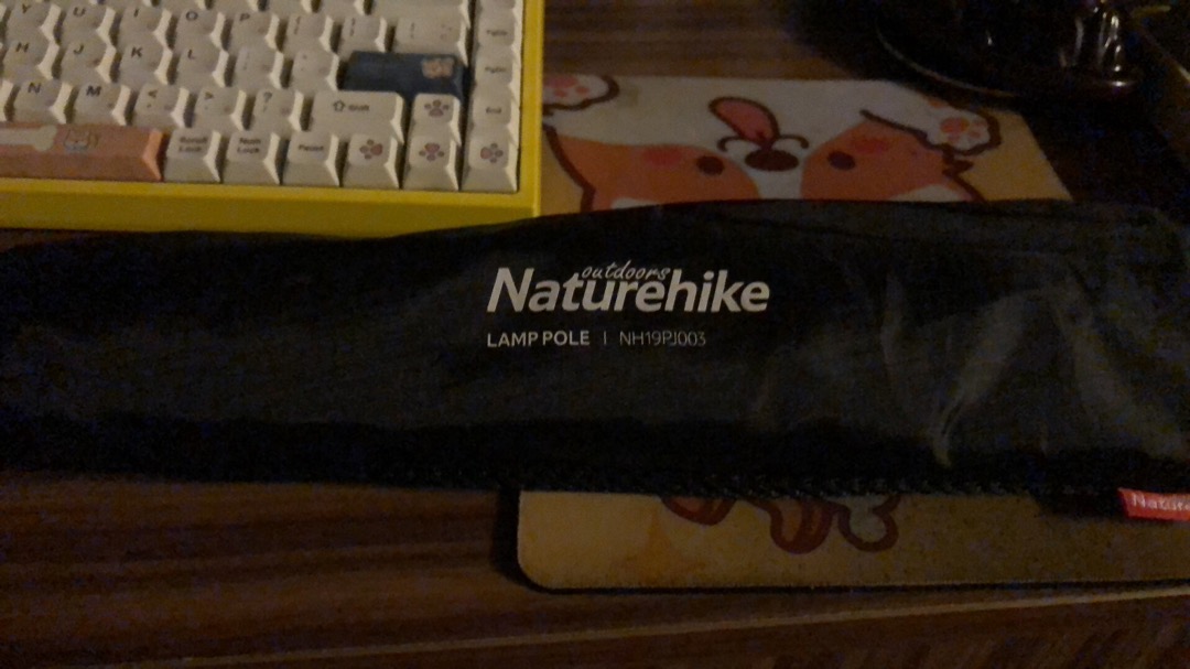 Giá Treo Đèn Dã Ngoại Gắn Bàn NatureHike NH19PJ003 - Phụ Kiện Cắm Trại Tiện Dụng Cho Du Lịch Bụi, Tháo Gọn Dễ Dàng