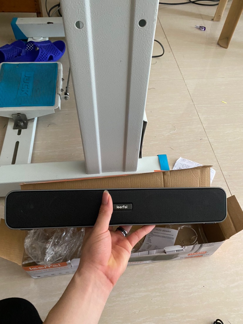 Loa Bluetooth A36/E91 Không Dây Cao Cấp - Thiết Kế Sang Trọng, Âm Bass Mạnh, Trải Nghiệm Âm Thanh Vòm Sống Động Tại Nhà