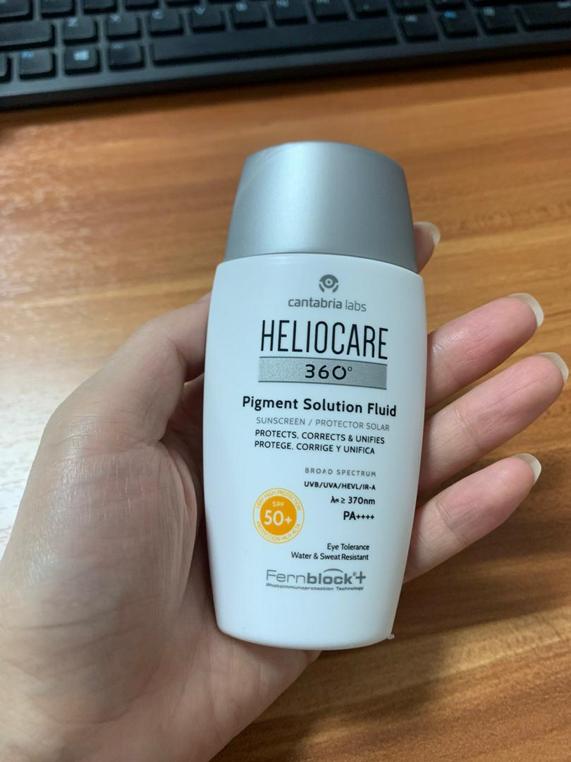 Kem chống nắng Heliocare 360 Pigment Solution Fluid SPF50+