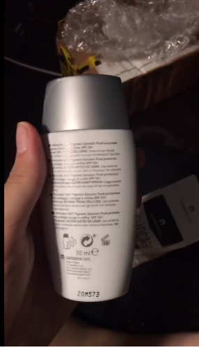 Kem chống nắng Heliocare 360 Pigment Solution Fluid SPF50+
