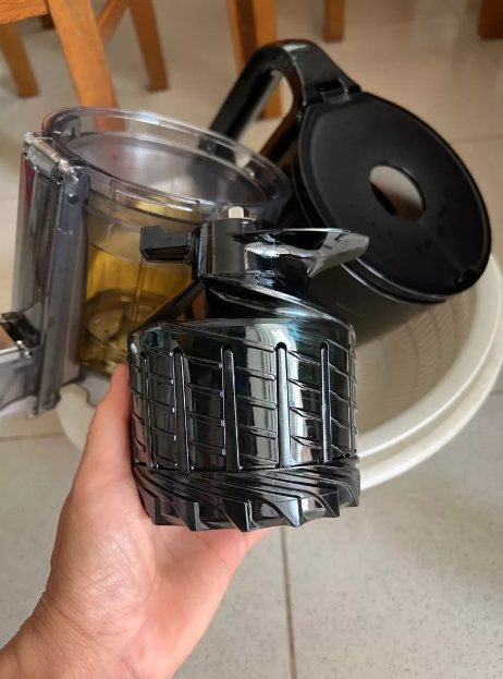 Máy Ép Chậm Hurom H400 - Trục Ép 3 In 1, Công Suất 150W, Ép Kiệt Chất Xơ, Dung Tích 2 Lít, Thiết Kế Hiện Đại, Dễ Vệ Sinh