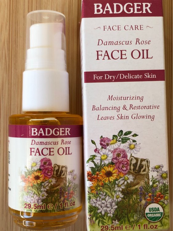 Dầu Dưỡng Hoa Hồng Hữu Cơ Badger Damascus Rose Face Oil - Dưỡng Ẩm Da, Làm Sáng Mịn Da, Chứng Nhận USDA Organic 29.5ml