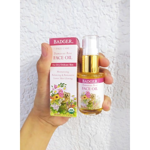 Dầu Dưỡng Hoa Hồng Hữu Cơ Badger Damascus Rose Face Oil - Dưỡng Ẩm Da, Làm Sáng Mịn Da, Chứng Nhận USDA Organic 29.5ml