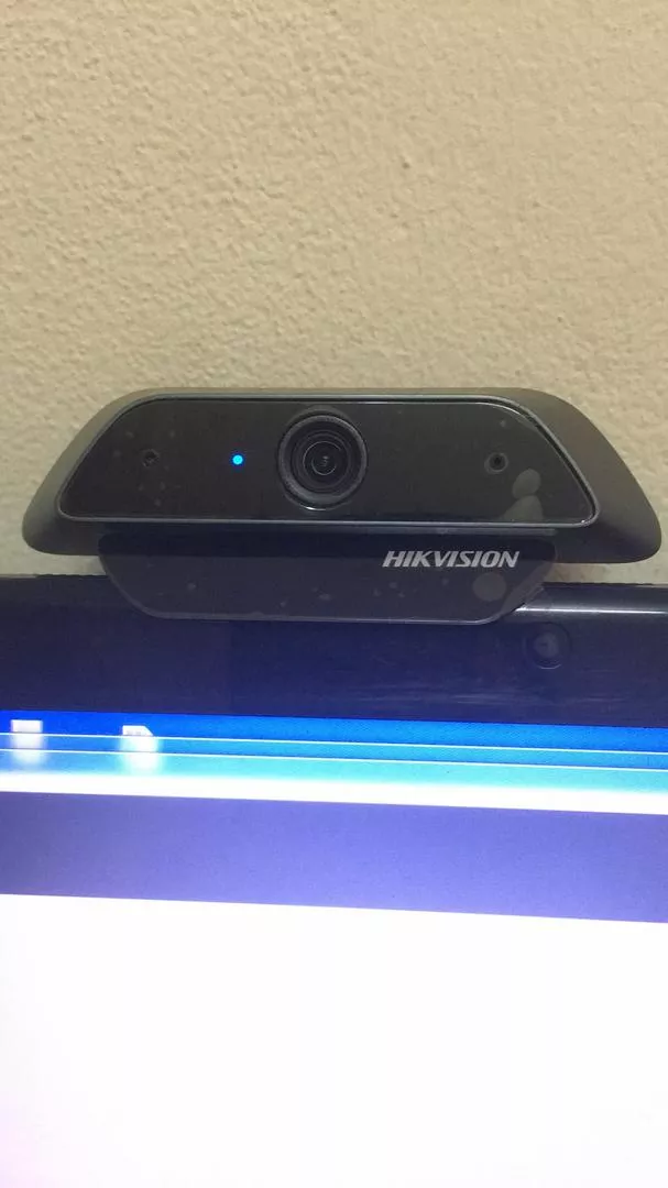 Webcam Hikvision DS-U12 Full HD 1080P - Webcam Chất Lượng Cao Cho Cuộc Gọi Video Sắc Nét, Tự Động Điều Chỉnh Ánh Sáng