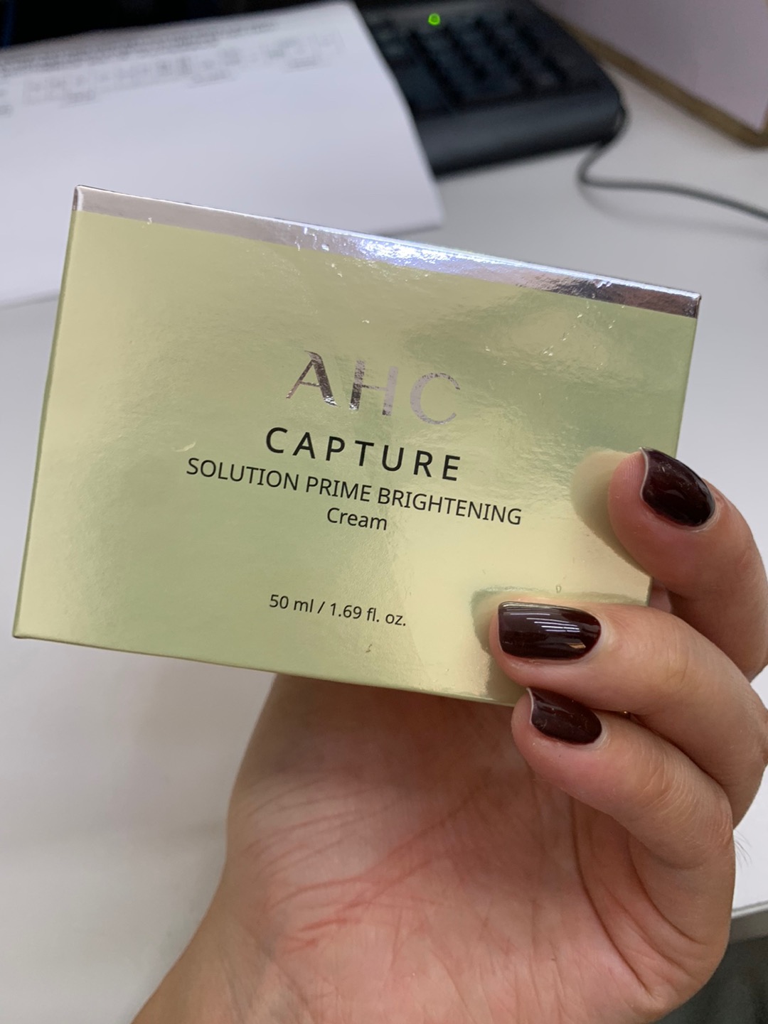 Kem Dưỡng Da AHC Capture Solution Max Cream - Dưỡng Ẩm, Làm Trắng, Chống Lão Hóa - Sản Phẩm Chăm Sóc Da Cao Cấp Hàn Quốc 50ml