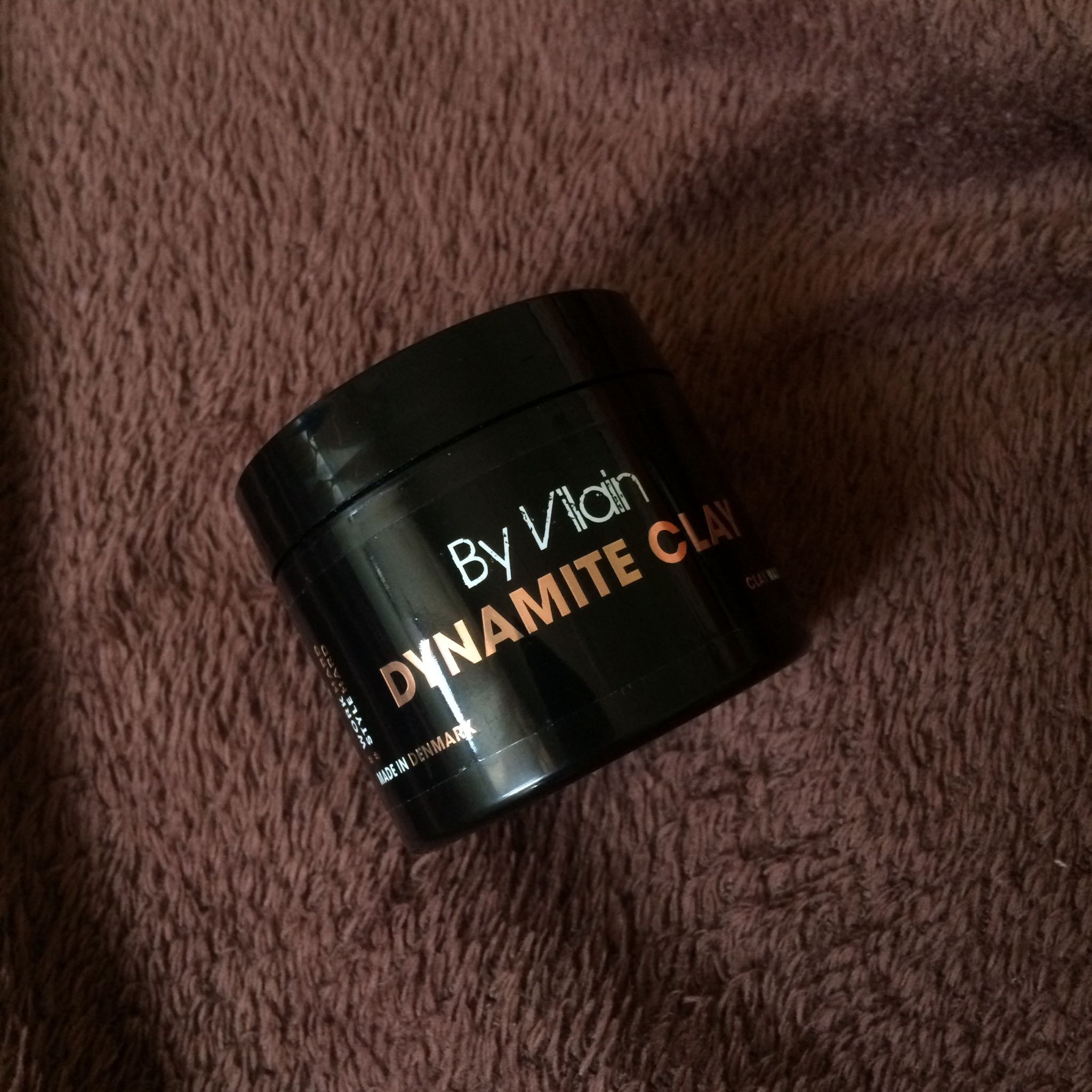 Sáp Vuốt Tóc By Vilain Dynamite Clay - Giữ Nếp Chuẩn Đan Mạch Chất Lượng Cao, Nuôi Dưỡng Tóc Mềm Mại, Dễ Tạo Kiểu
