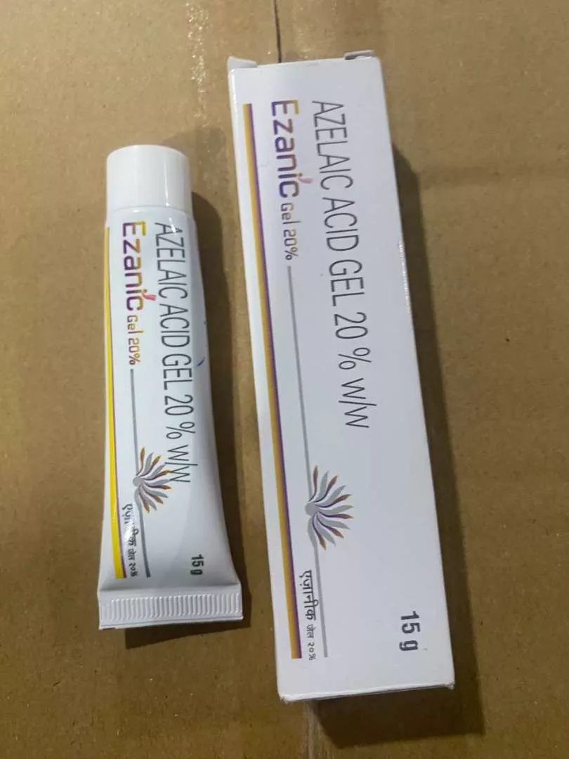 Gel Trị Mụn Ezanic 20% Azelaic Acid - Hỗ Trợ Giảm Mụn và Mờ Thâm Hiệu Quả, Dưỡng Sáng Da 15g