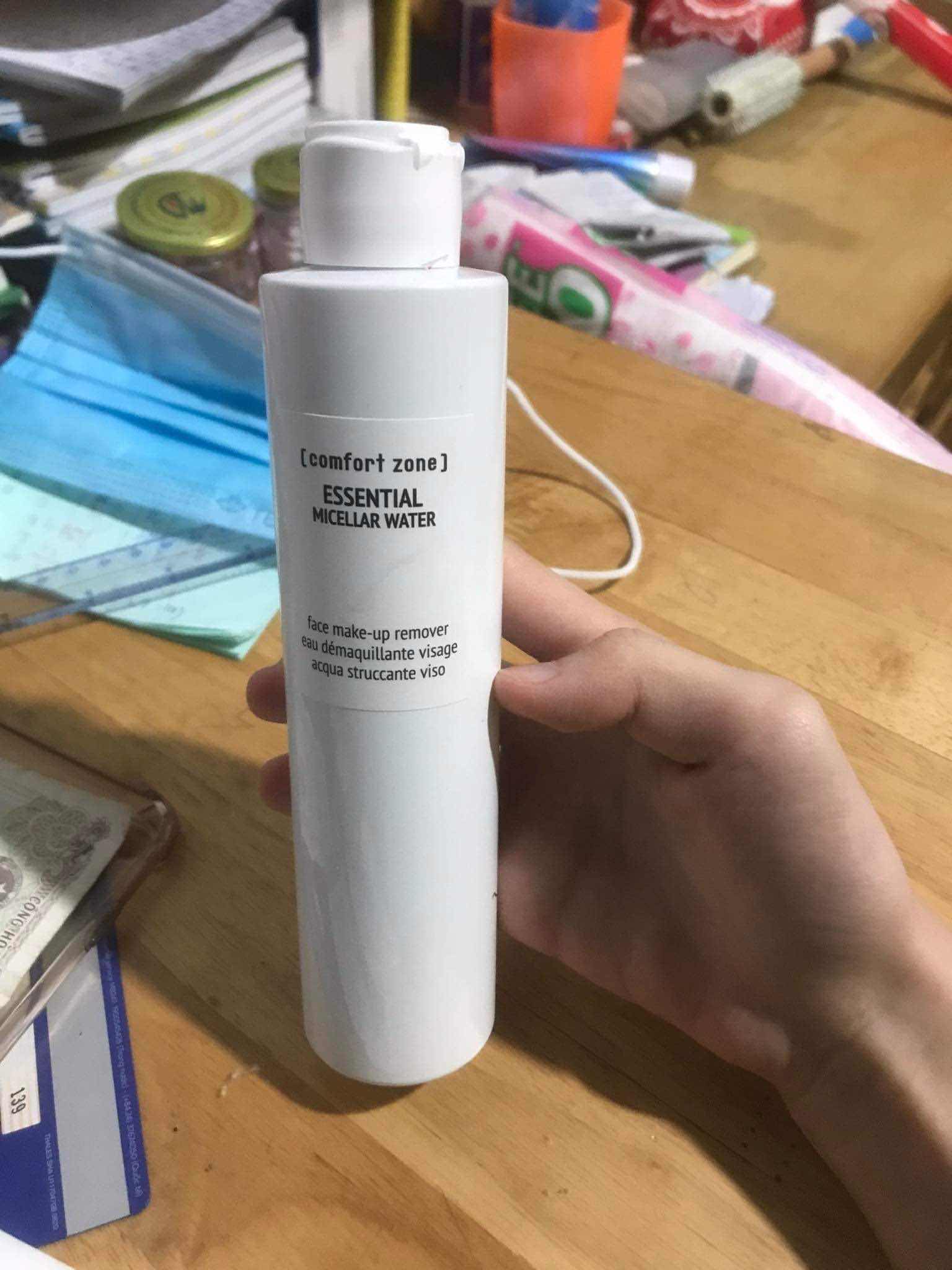 Nước Tẩy Trang Đa Năng 3 Trong 1 Comfort Zone Essential Micellar Water 200ml - Làm Sạch Trang Điểm Dễ Dàng Cho Da Nhạy Cảm