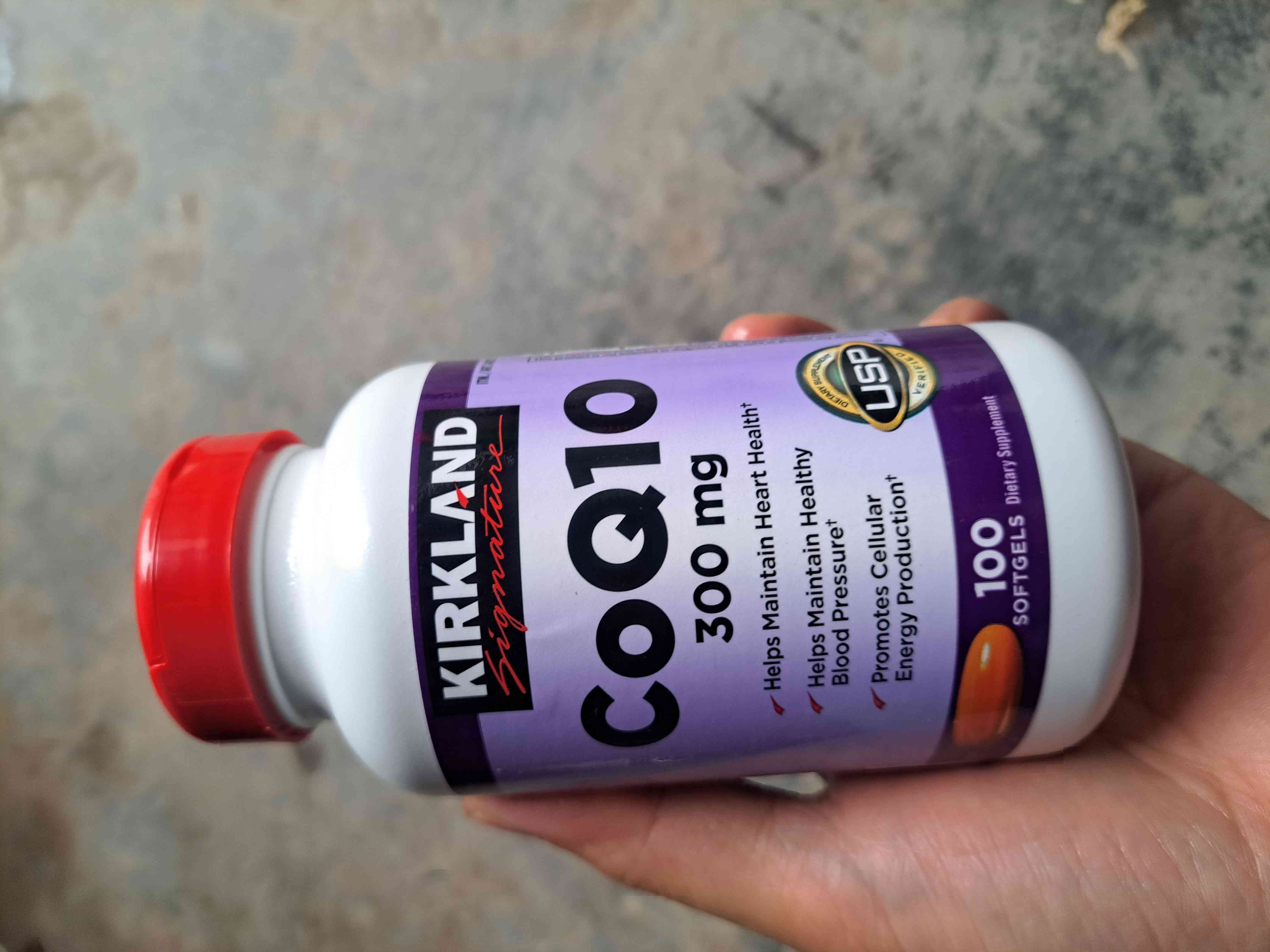 Viên Uống Hỗ Trợ Tim Mạch Kirkland CoQ10 300mg - Giải Pháp Bảo Vệ Sức Khỏe Tim Mạch Từ Thiên Nhiên - Hộp 100 Viên Chính Hãng Mỹ