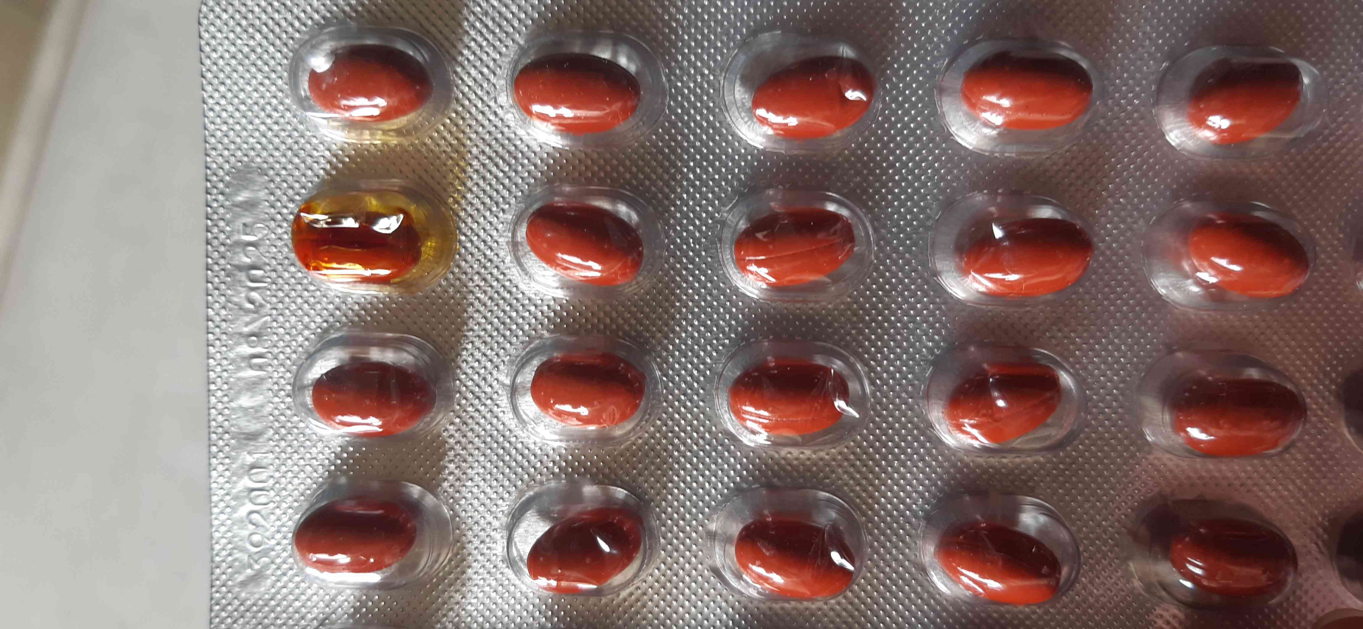 Viên Uống Chống Nắng Mivolis Carotin Das Gesunde Plus Đức - Bảo Vệ Da Từ Bên Trong, Chống Tia UV, 60 Viên Hộp