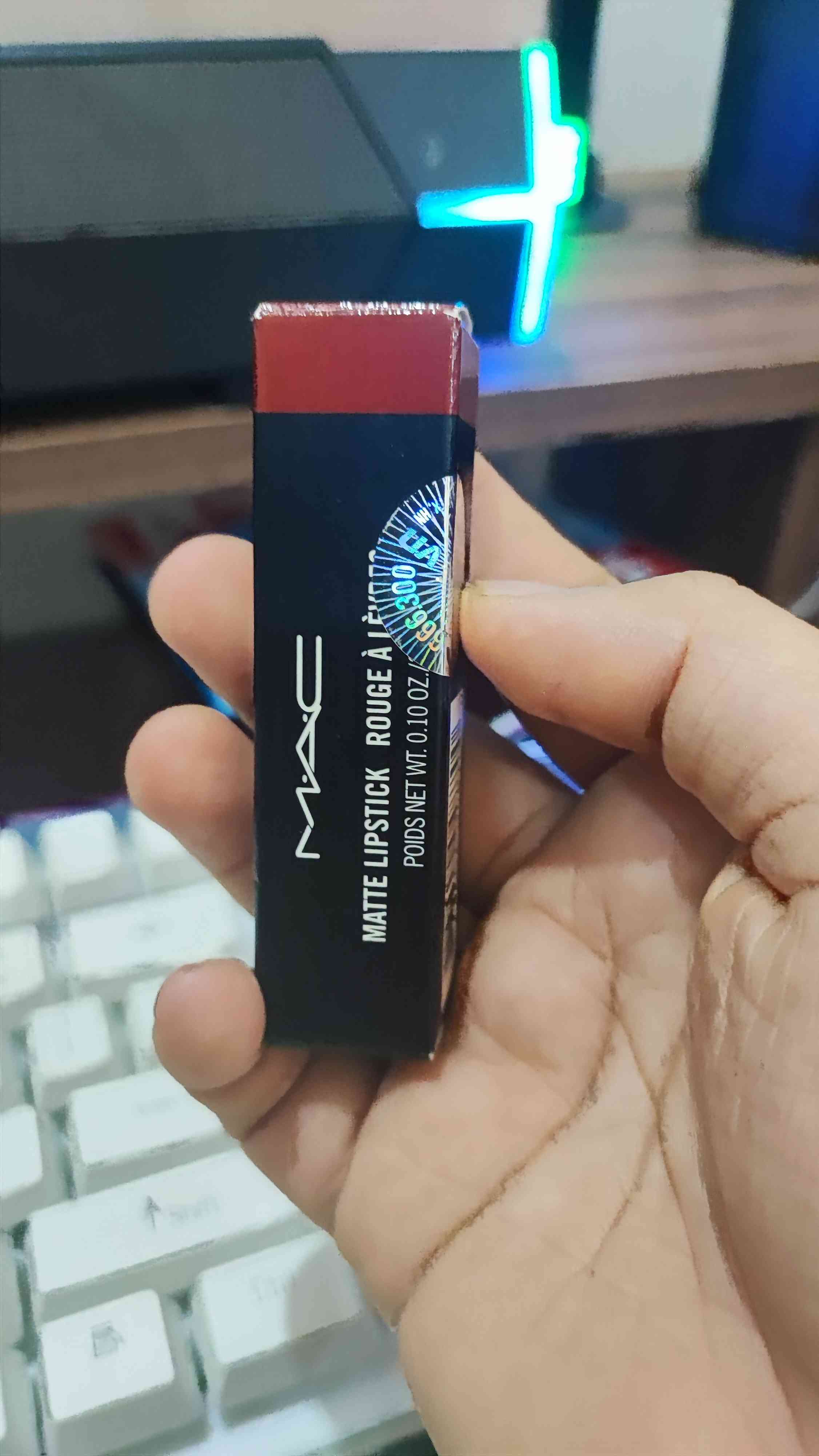 Son Mac Matte Marrakesh 646 Đỏ Nâu - Màu Son Lì Quyến Rũ, Chất Son Mềm Mại, Độ Bám Màu Tốt, Phù Hợp Với Mọi Tông Da