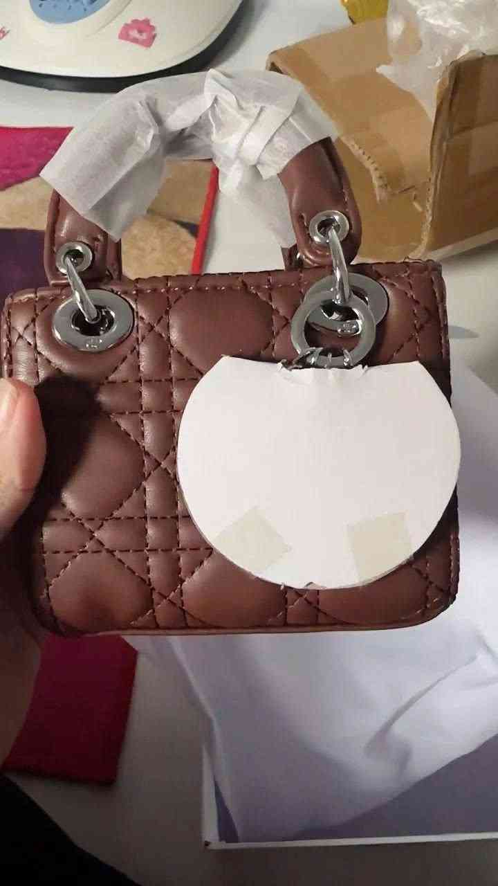 Túi chữ Đ mini size 14cm da trơn mềm fullbox hàng QC cao cấp
