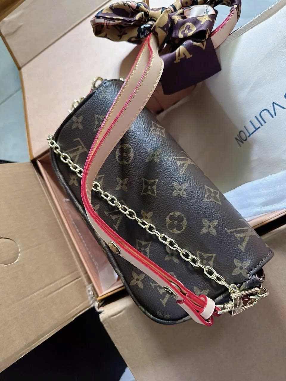 Túi dáng ví Wallet size 22 bản 2 box kẹp nách + đeo chéo hàng QC cao cấp