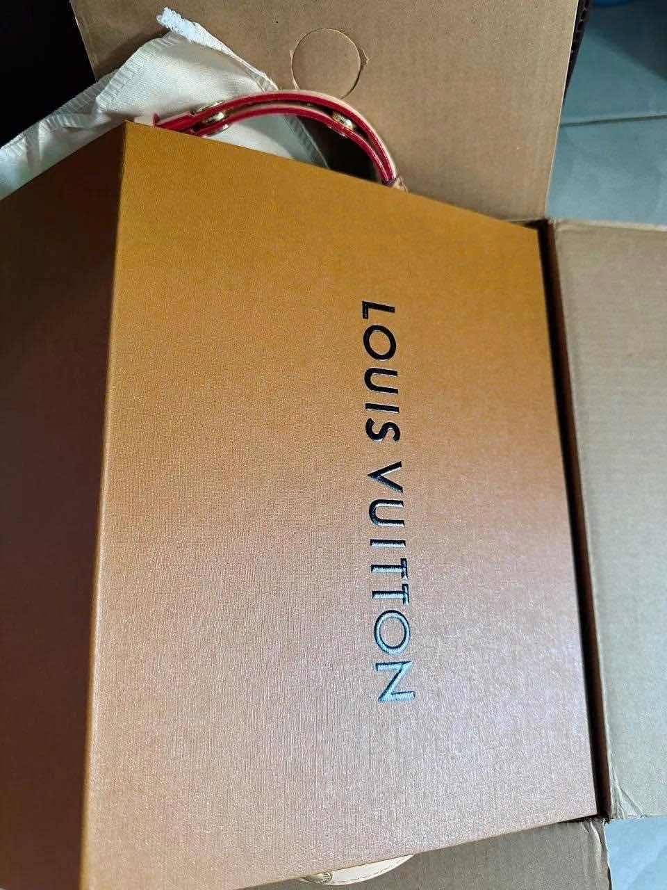 Túi dáng ví Wallet size 22 bản 2 box kẹp nách + đeo chéo hàng QC cao cấp