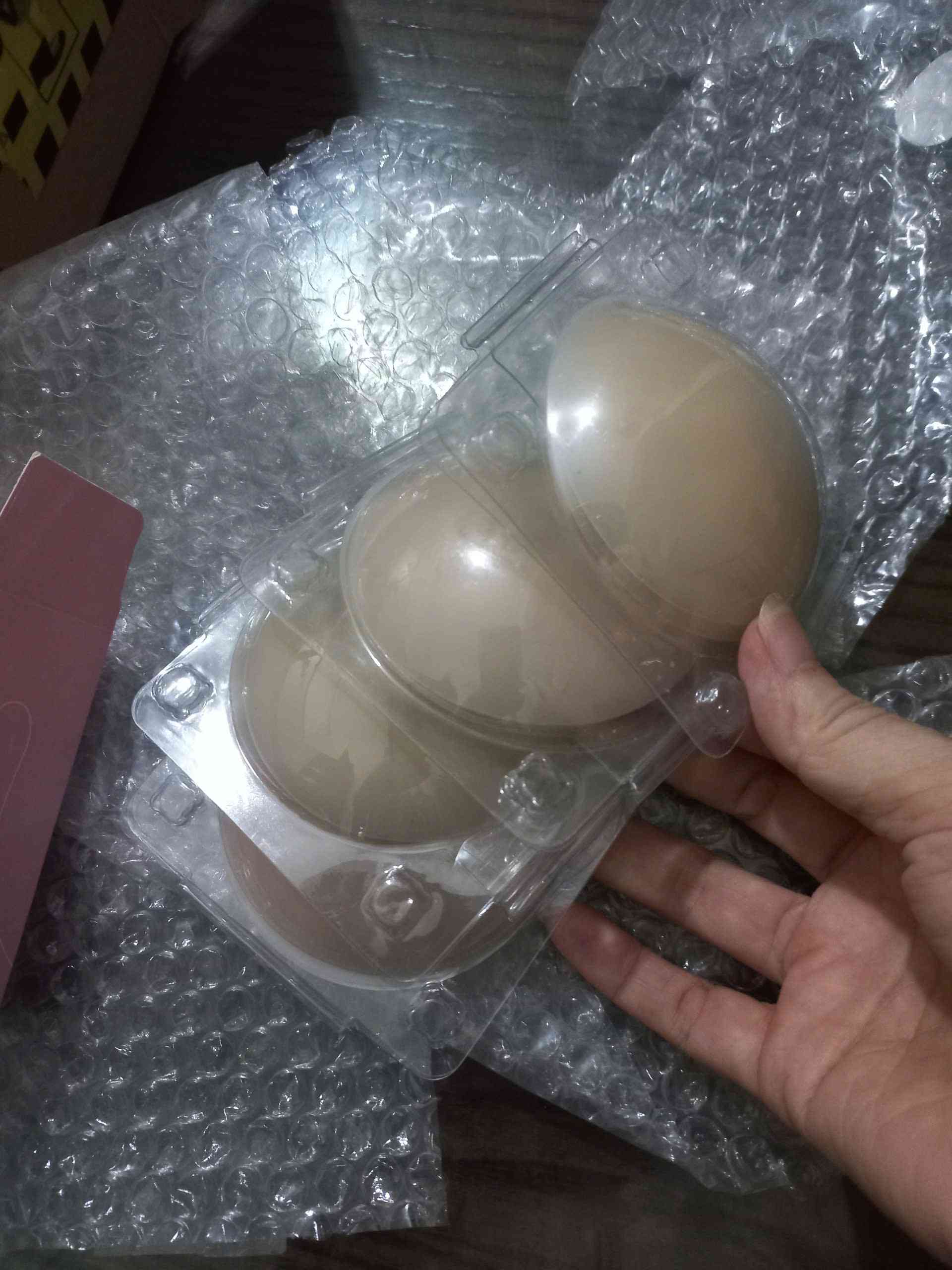 Miếng Dán Ngực Silicon Nhiệt Tự Thân EBLIN Siêu Mỏng Ôm Khít, Giúp Tôn Vóc Dáng Và Che Khít Đầu Ti, An Toàn Và Tiện Lợi Cho Váy Áo Mỏng