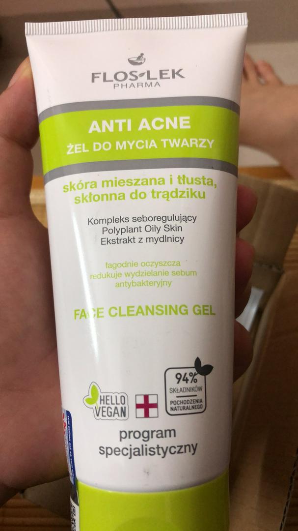 Sữa Rửa Mặt Floslek Anti Acne cho Da Dầu Mụn - Gel Làm Sạch Sâu Ngăn Ngừa Mụn, Kháng Viêm, Dưỡng Ẩm 200ml