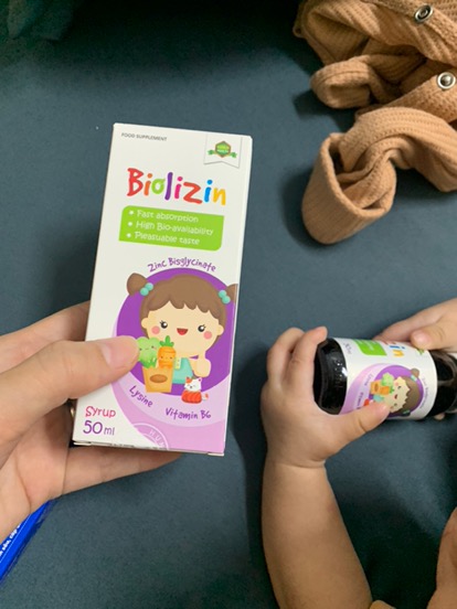 Siro Aplicaps Biolizin giúp bé ăn ngon, hấp thụ tốt