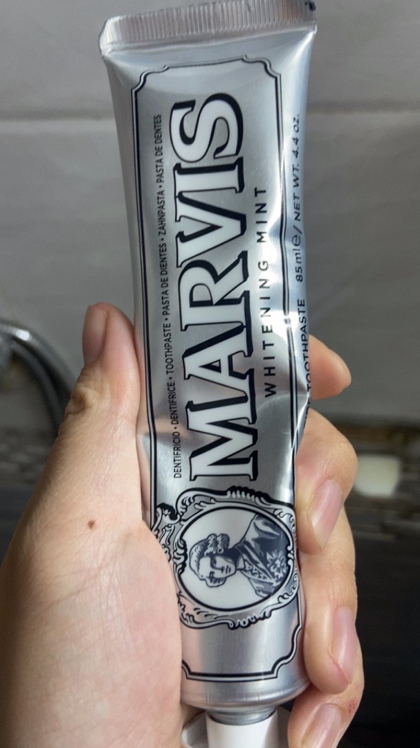 Kem Đánh Răng Marvis 85ml Chính Hãng - Hương Bạc Hà Tươi Mát, Làm Trắng Răng, Bảo Vệ Sức Khỏe Răng Miệng, Hơi Thở Thơm Mát