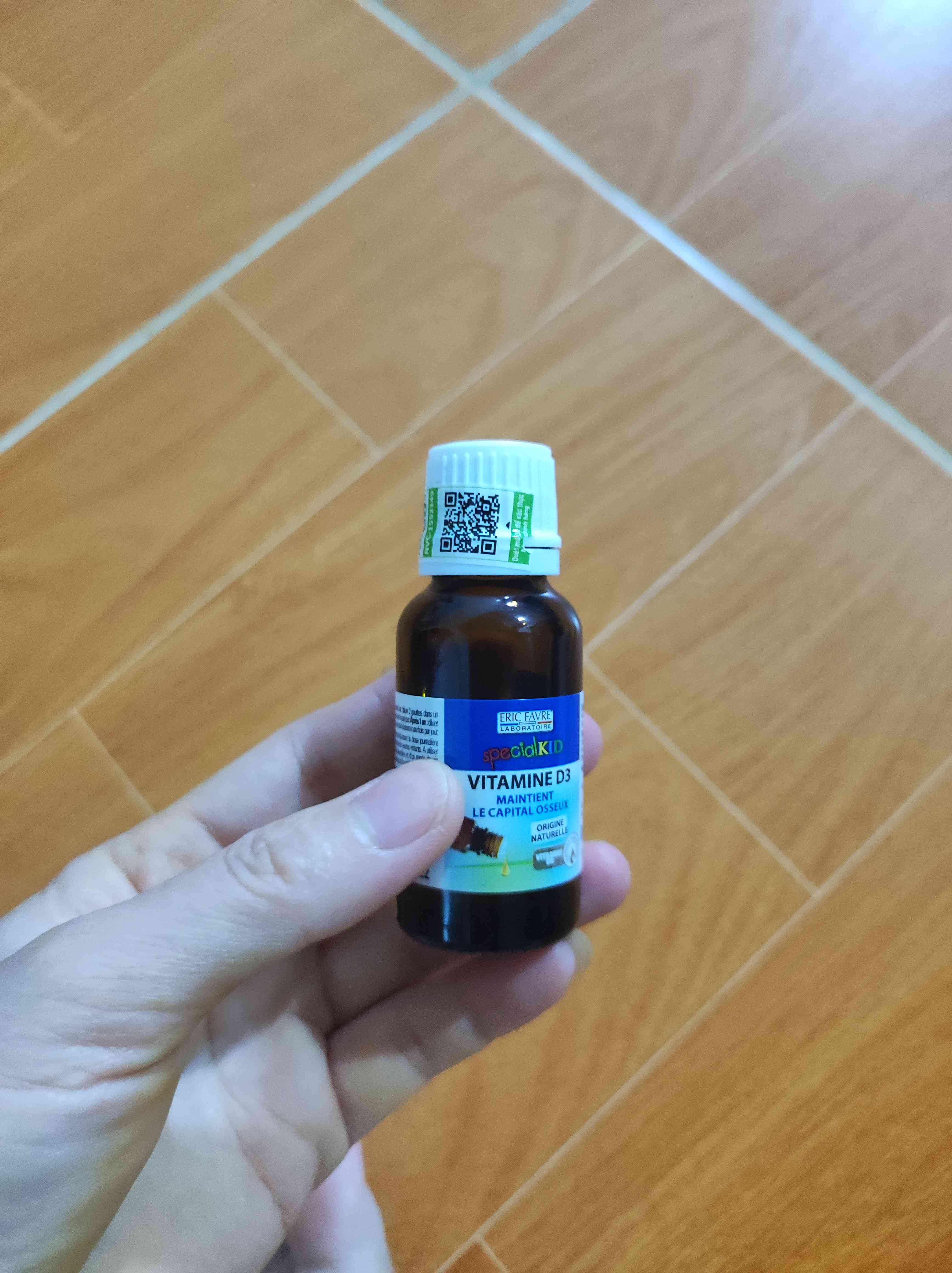 Siro Bổ Sung Vitamin D3 Nhỏ Giọt Chuyên Dụng Cho Trẻ Em - Hương Hướng Dương Eric Favre, Hỗ Trợ Phát Triển Xương Và Răng