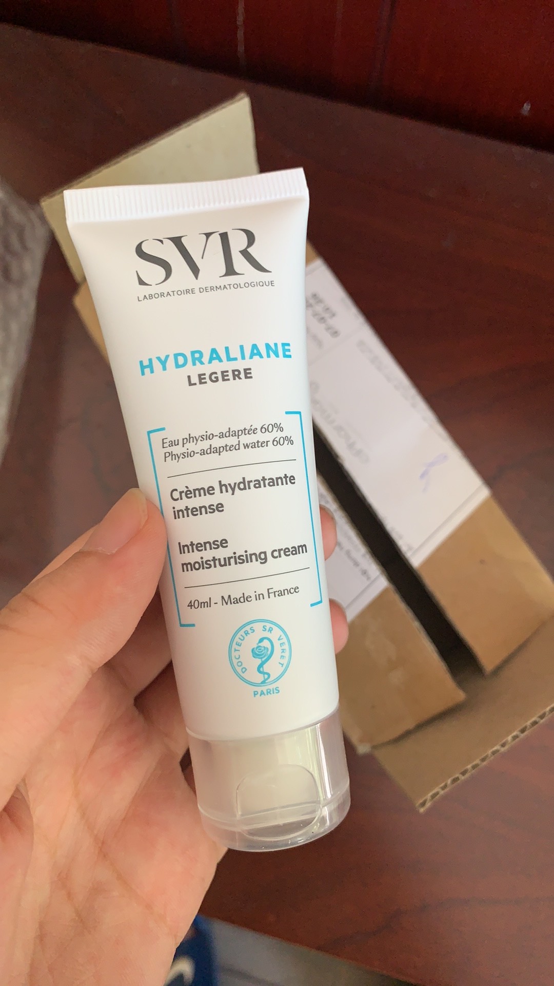 Kem Dưỡng Ẩm SVR Hydraliane 50ml - Giải Pháp Cấp Nước Cho Da Thường, Da Hỗn Hợp, Giữ Ẩm Lâu 24 Giờ