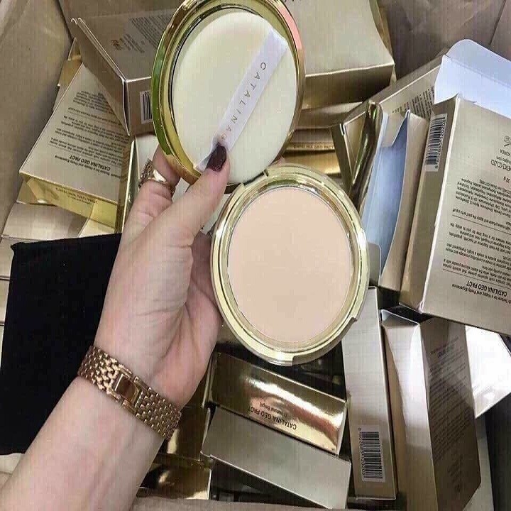 Phấn Phủ Siêu Mịn Geo Lamy Catalina Golden Pact - Che Phủ Lỗ Chân Lông, Làn Da Mịn Màng Tự Nhiên, Thiết Kế Sang Trọng, Dưỡng Da, Chống Nắng