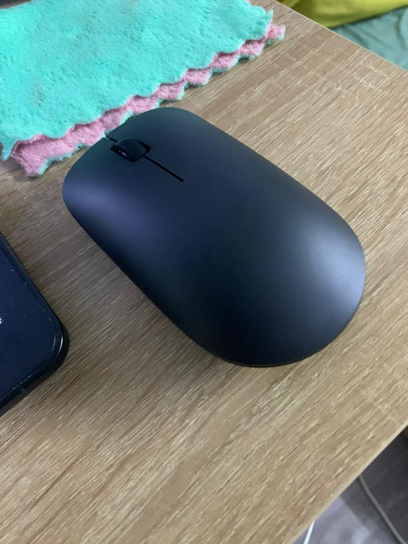 Chuột không dây Xiaomi Lite XMWXSB01YM - Thiết kế tinh tế, độ nhạy cao, kết nối ổn định cho trải nghiệm tuyệt vời