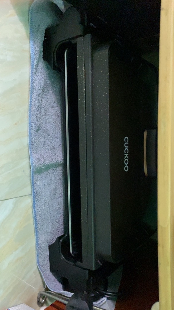 Vỉ Nướng Điện Cuckoo CG-252 Kiêm Nồi Lẩu Chống Dính - 1500W, Thiết Kế Độc Đáo, Dễ Dàng Vệ Sinh - Phù Hợp Cho Tiệc Nướng Thịt
