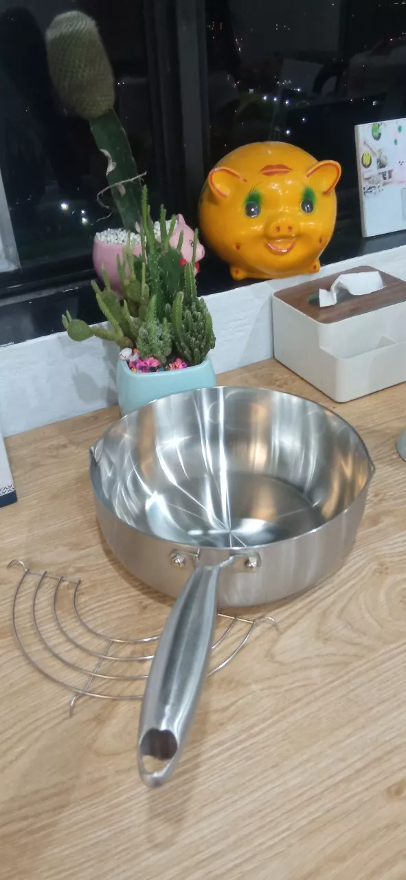 Chảo inox nguyên khối Seka 5 lớp sâu lòng - Dùng cho mọi loại bếp, chiên xào tiện lợi, chất lượng cao cấp, bền bỉ và an toàn sức khỏe.