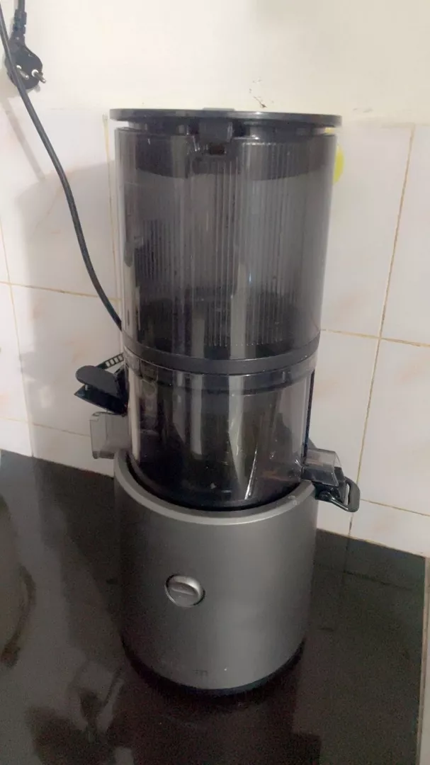 Máy Ép Chậm Hurom H300L Cao Cấp - Thiết Kế Hiện Đại, Ép Nước Trái Cây Mịn, Giàu Dưỡng Chất, Công Nghệ Thông Minh 2022