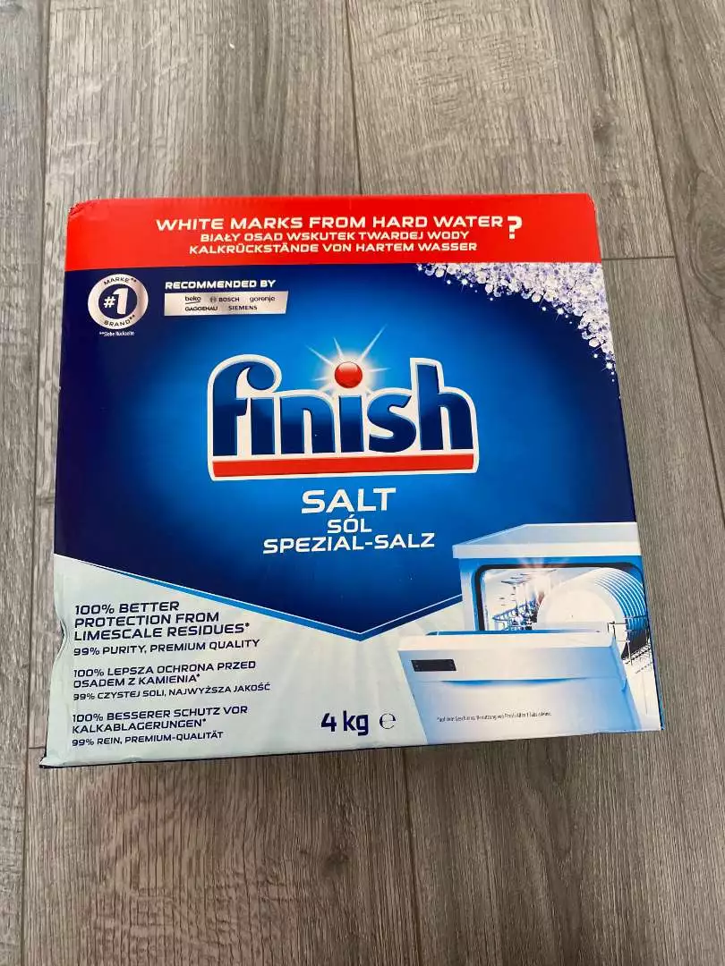 Muối rửa bát làm sạch Finish Đức 1.5kg - Giúp giảm độ cứng nước và ngăn cặn bám cho máy rửa bát hiệu quả, tiêu chuẩn EU.