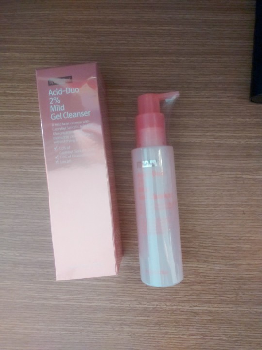 Sữa Rửa Mặt Dành Cho Da Dầu Mụn By Wishtrend Acid-Duo 2% Mild Gel Cleanser - Giúp Làm Sạch Hiệu Quả Và Cân Bằng Độ Ẩm Da