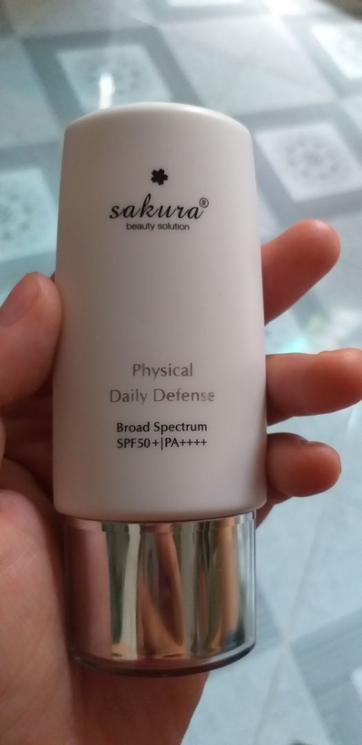 Kem Chống Nắng Vật Lý Sakura Physical Daily Defense SPF 50 - Chăm Sóc Da Nhạy Cảm, Bảo Vệ Tối Ưu Từ Nhật Bản