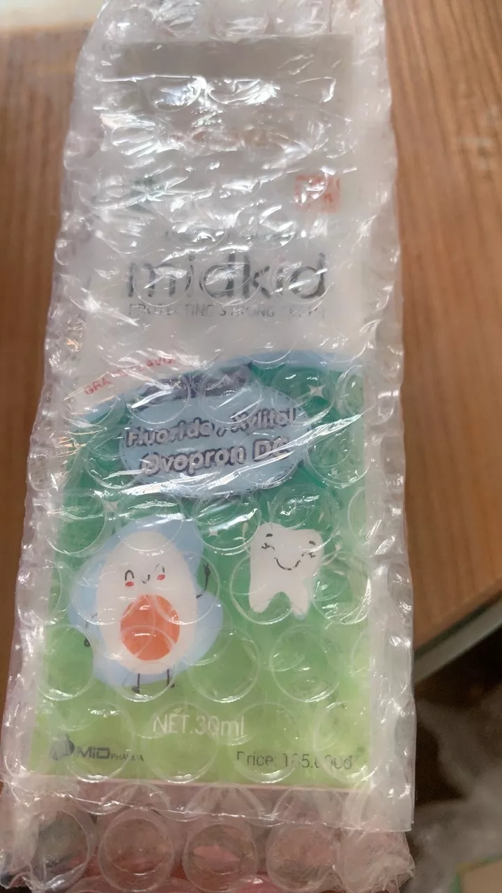 Xịt Chống Sâu Răng Midkid 30ml - Giải Pháp Diệt Khuẩn Bảo Vệ Răng Miệng Cho Bé Từ 1-6 Tuổi, Giảm Mảng Bám, Tái Tạo Men Răng