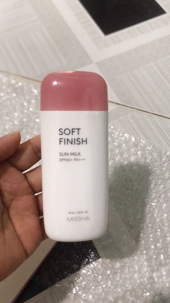 Kem Chống Nắng Missha Soft Hồng Finish SPF 50+ - Bảo Vệ Da Từ Ánh Nắng Hiệu Quả, Lớp Kem Mỏng Nhẹ, Tự Nhiên, Dành Cho Da Dầu, Nhạy Cảm
