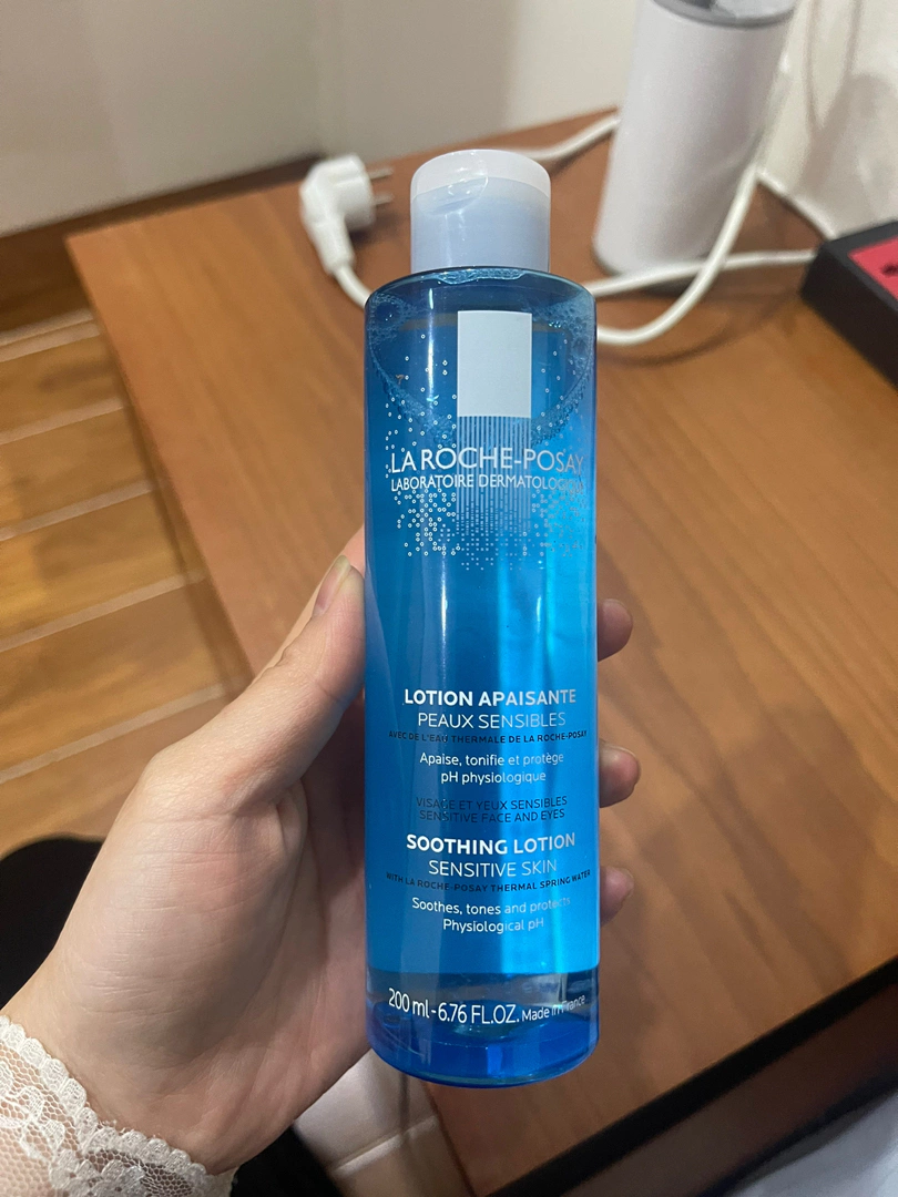 Nước Hoa Hồng La Roche Posay Soothing Lotion 200ml - Toner Dành Cho Da Nhạy Cảm, Cấp Ẩm, Làm Dịu, Không Chứa Hương Liệu, Cồn