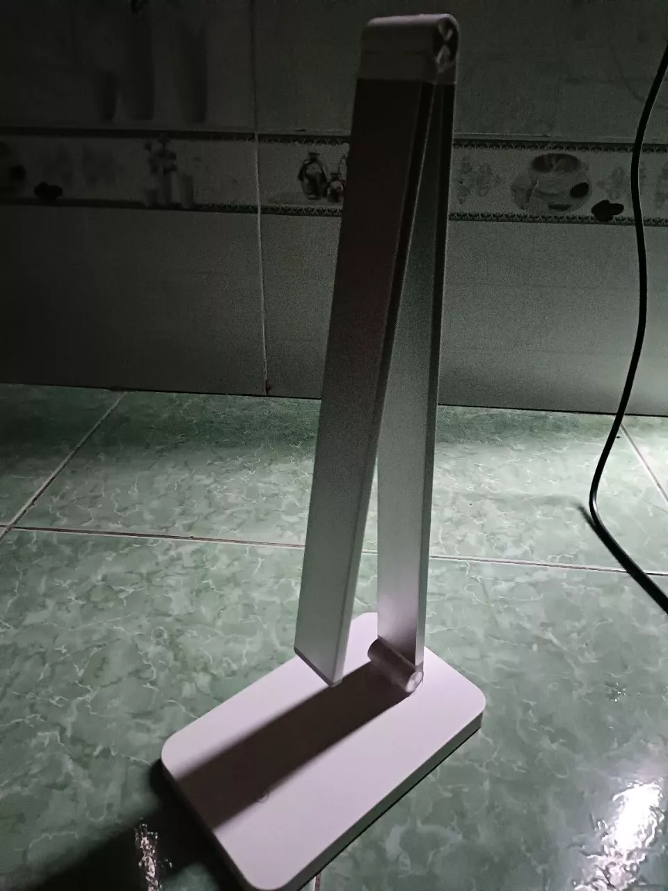 Đèn Bàn Học Chống Cận MITARY - Đèn LED Tích Điện Cảm Ứng, Điều Chỉnh Sáng Màu, Gấp Gọn Mang Đi, Tiện Lợi Cho Học Tập