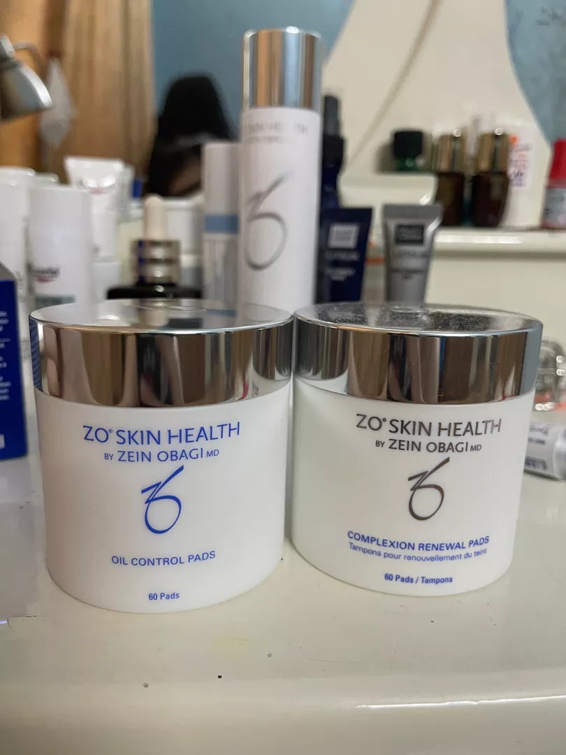 Tẩy Tế Bào Chết Zo Skin Health Complexion Renewal Pads - Miếng Tẩy Da Tiện Lợi, Giúp Da Thông Thoáng và Mịn Màng, 60 Miếng