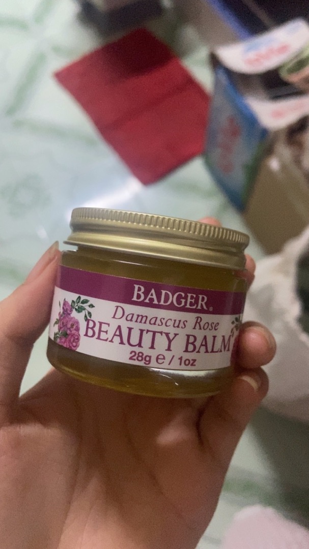 Sáp Dưỡng Ẩm Hoa Hồng Hữu Cơ Badger Rose Damascus Beauty Balm - Giải Pháp Dưỡng Ẩm Cho Da Khô, Kết Cấu Nhẹ Nhàng, 100% Thành Phần Tự Nhiên
