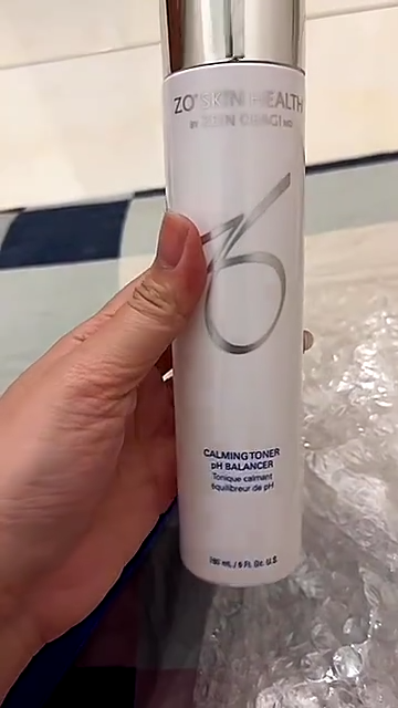 Nước Hoa Hồng Zo Skin Health Calming Toner - Giúp Làm Dịu và Cân Bằng pH cho Làn Da Nhạy Cảm - Dung Tích 180ml