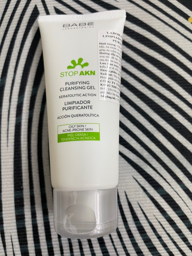 Sữa Rửa Mặt BABE Stop AKN Gel 200ml - Lọc Sạch, Kiềm Dầu Cho Da Dầu Mụn - Hỗ Trợ Ngăn Mụn Tái Phát, Làm Sáng Da