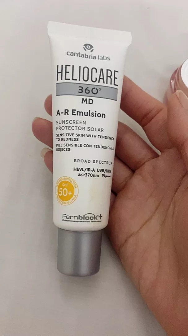 Kem Chống Nắng Heliocare 360 MD A-R Emulsion SPF50+ - Bảo Vệ Da Nhạy Cảm, Chống UVB-UVA Hiệu Quả, Dưỡng Ẩm, Phục Hồi Tổn Thương Da 50ml
